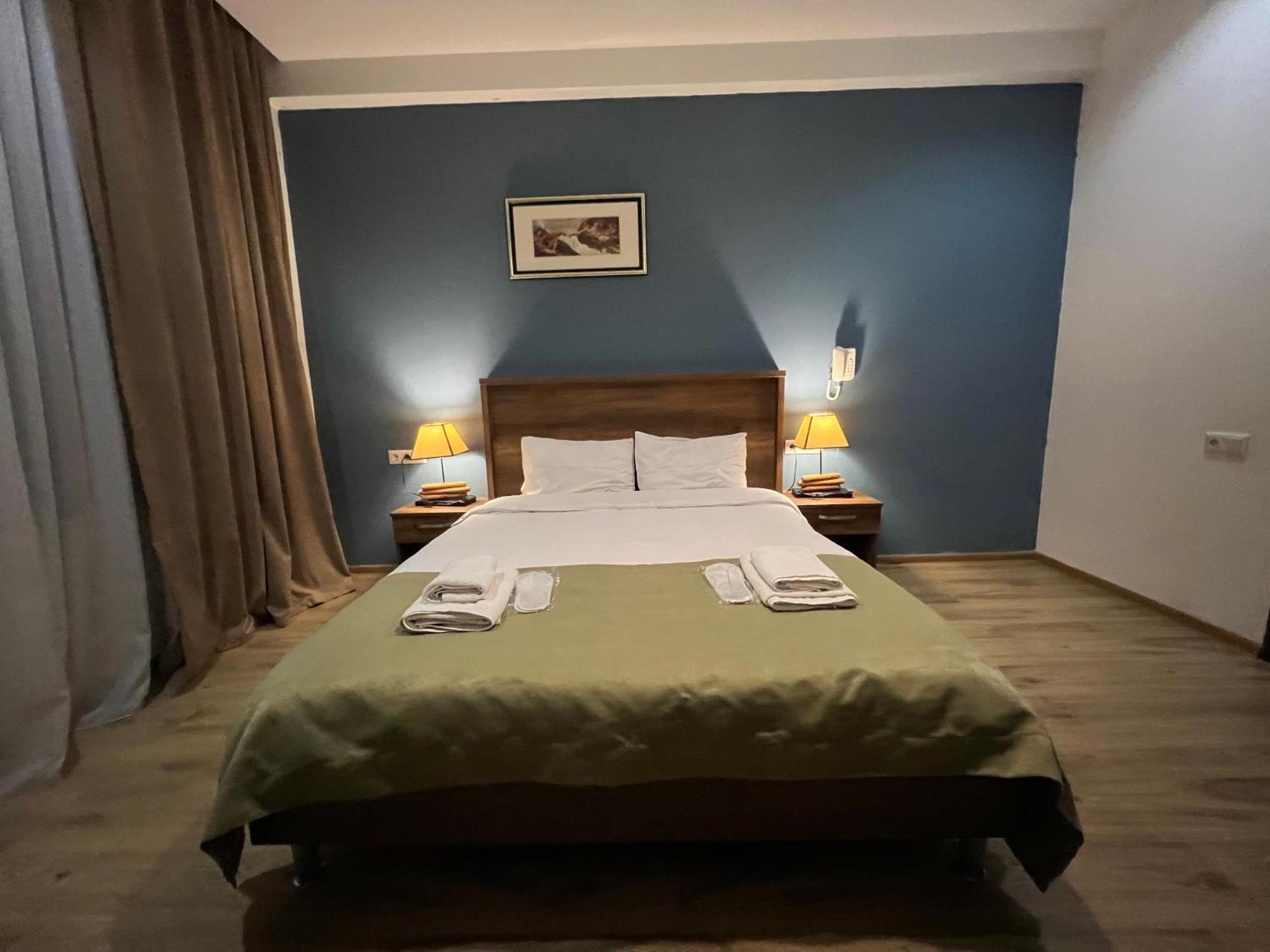 King Tom Hotel 3*