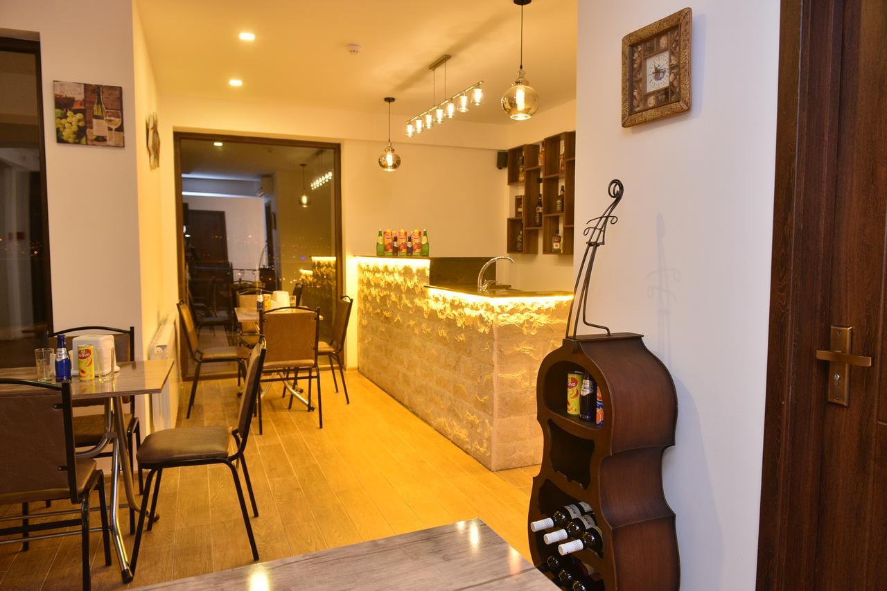 King Tom Hotel 3*